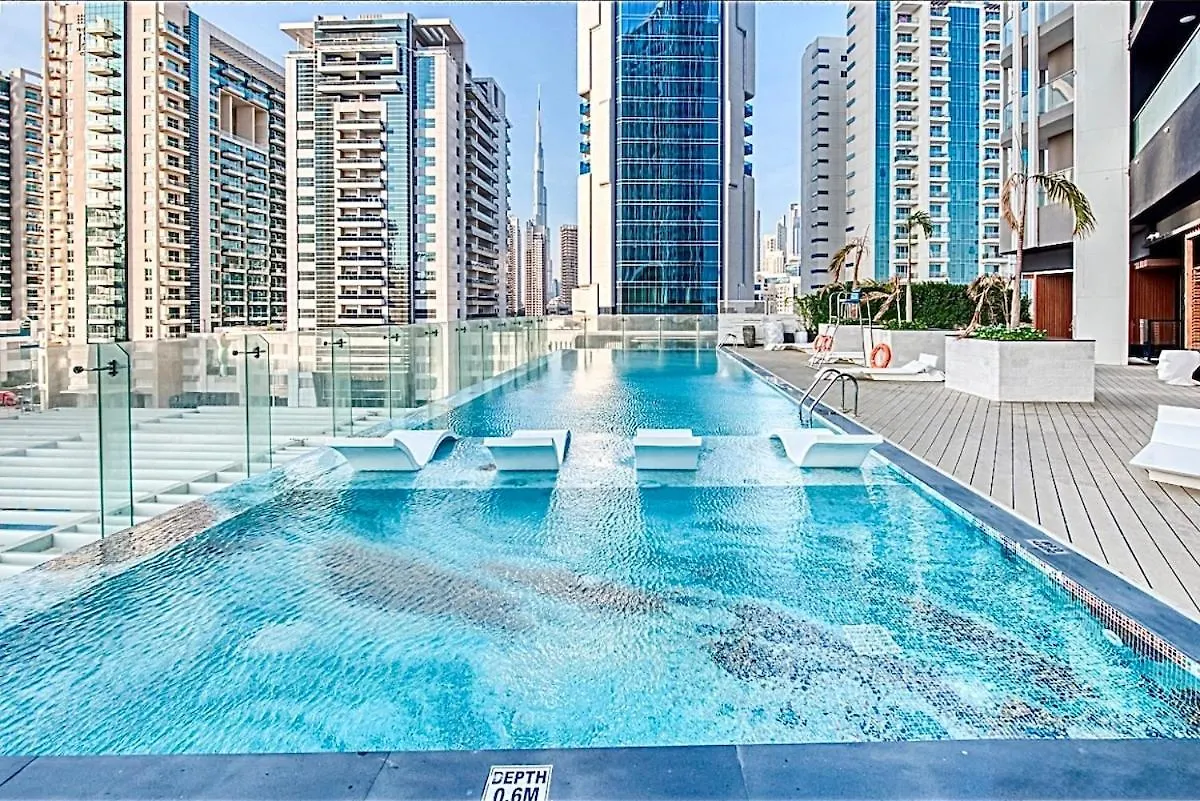 1Bhk Converted To 2Bhk Near Downtown Canal View Dubái