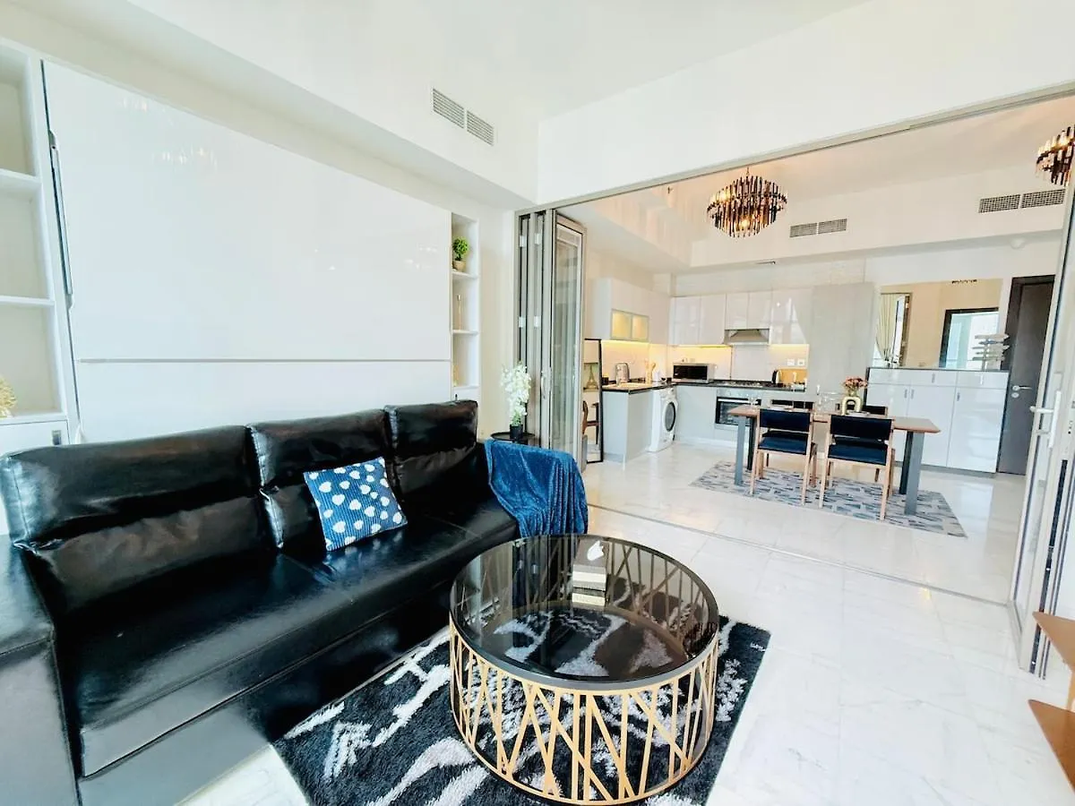 1Bhk Converted To 2Bhk Near Downtown Canal View Dubai 0*,