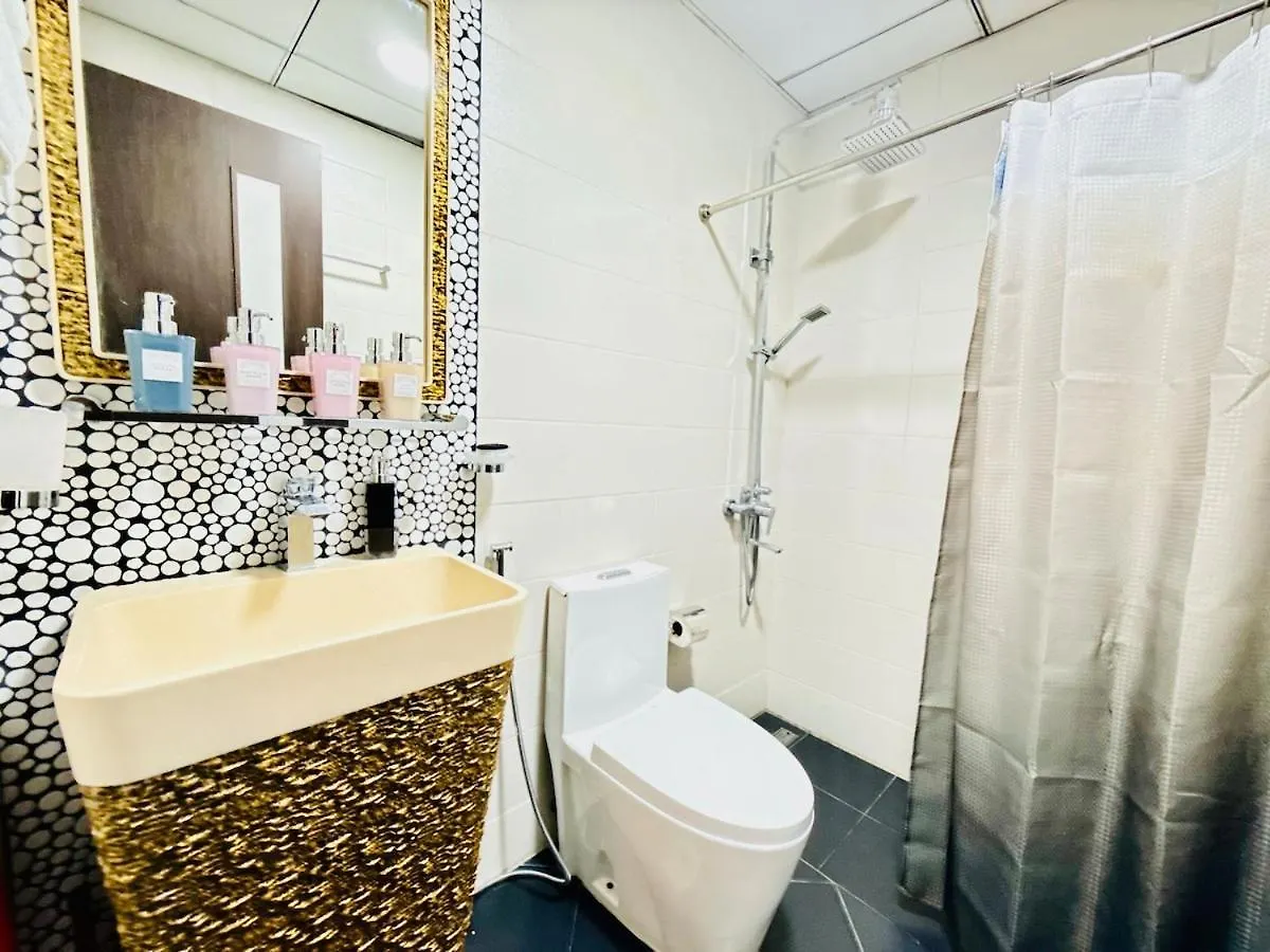 1Bhk Converted To 2Bhk Near Downtown Canal View Dubai United Arab Emirates