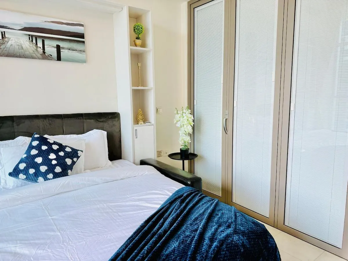 1Bhk Converted To 2Bhk Near Downtown Canal View Dubai 0*,  United Arab Emirates